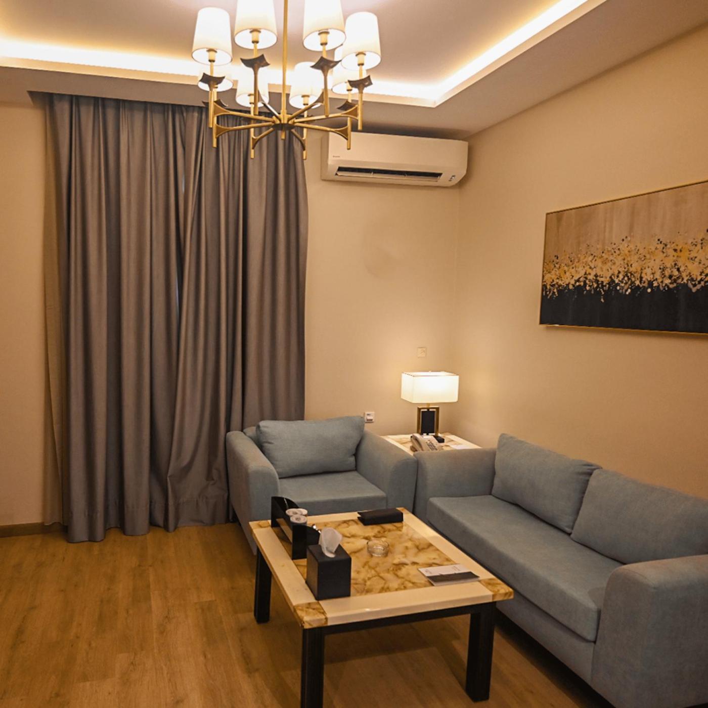 Boudl Al-Maidan Aparthotel Hafar Al-Batin Bagian luar foto